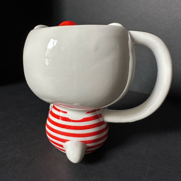 ♥️ Full body Hello Kitty mug ♥️ - Picture 4 of 7